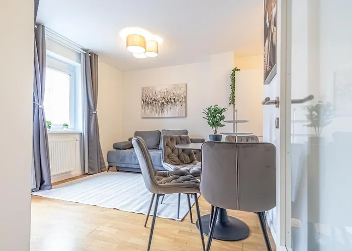 9-min To Center, Comfy 1br And 1lr With Balcony Daire Viyana