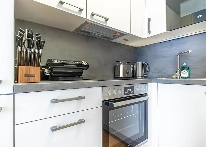 9-min To Center, Comfy 1br And 1lr With Balcony Daire Viyana